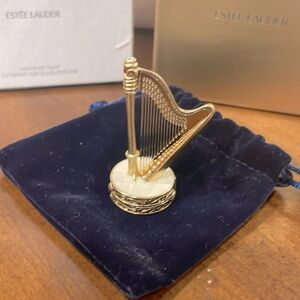 Estee Lauder Heavenly Harp Compact With Pure White Linen Solid Perfume With Box